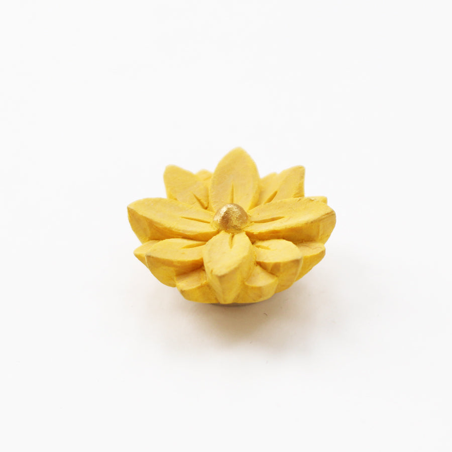 【Pre-order: Estimated Arrival in late-November】Wooden Needle Minder FUKUJUSO (45-385)