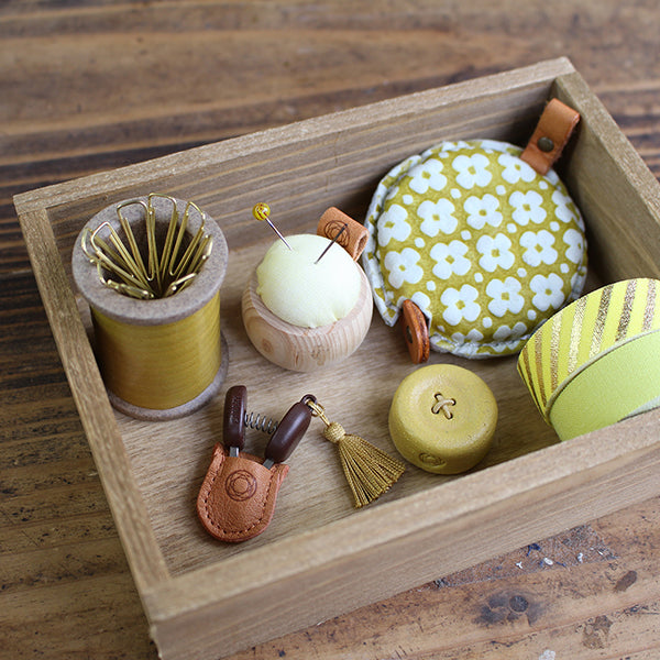 Hasami Magnetic Pin Holder