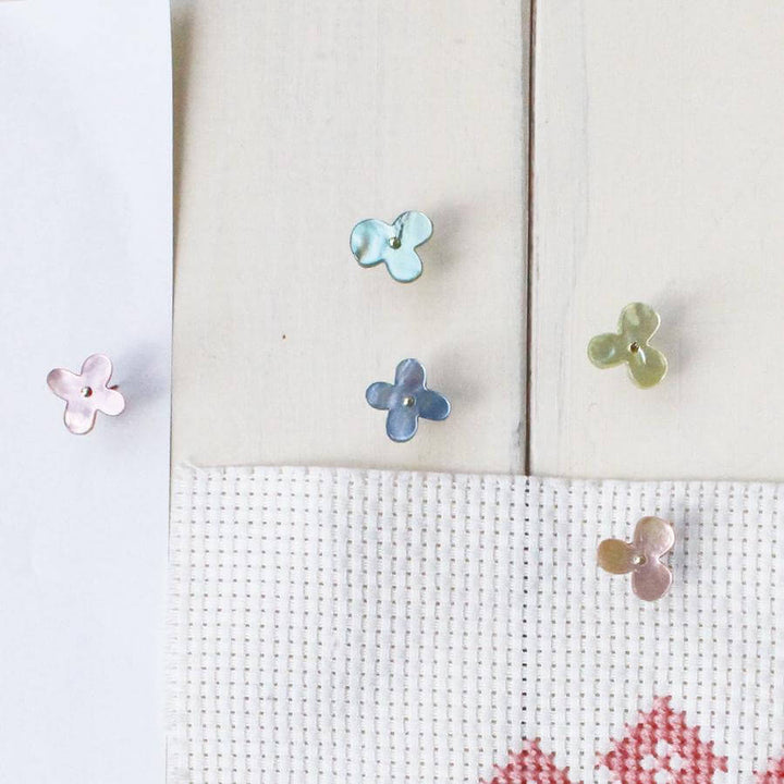 貝釦のお花のプッシュピン 単色 - Cohana Online Store