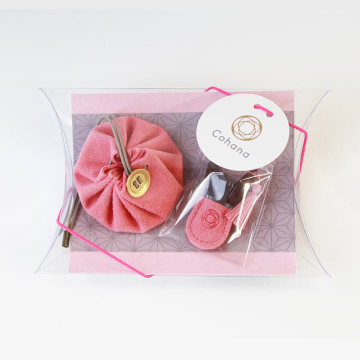 Seki Mini Scissors and Mini Drawstring Pouch Set