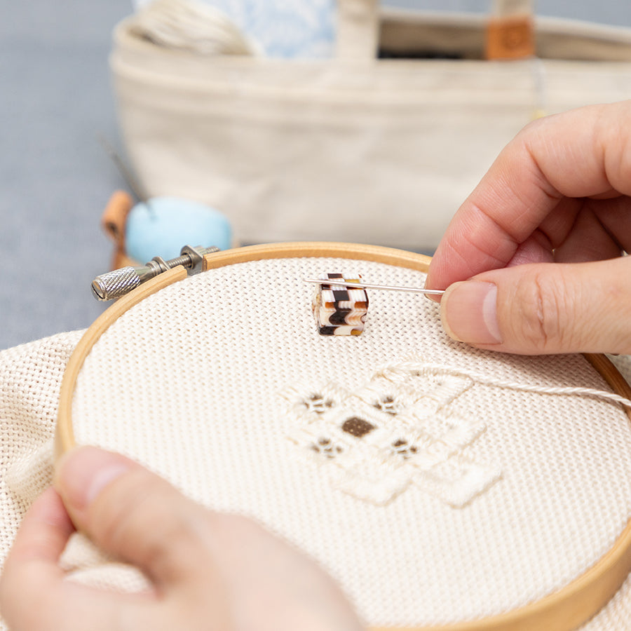 Needle Minder – Sabae Acetate