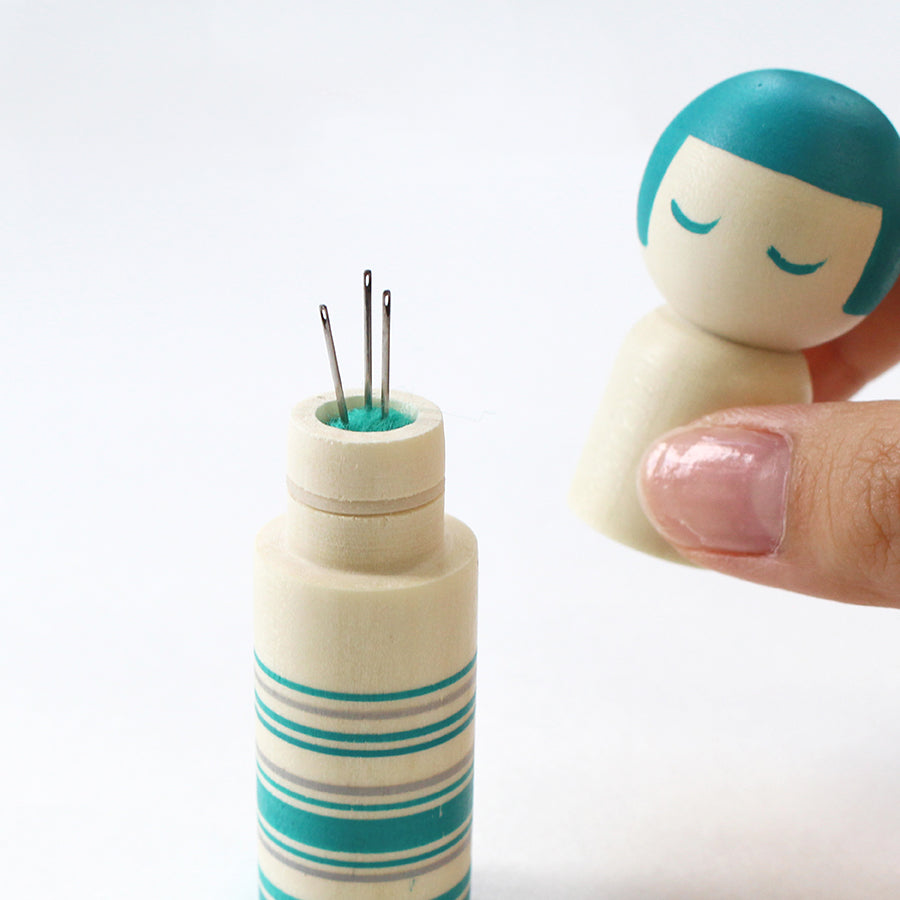 [Available in Limited Quantities]Kimono-styled Kokeshi Doll Pincushion
