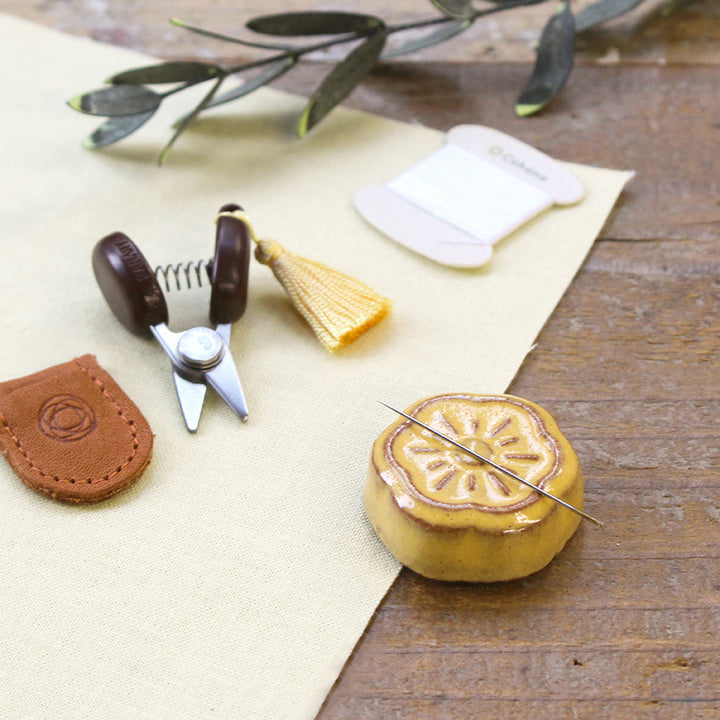 Awaji Kawara Magnetic Needle Rest