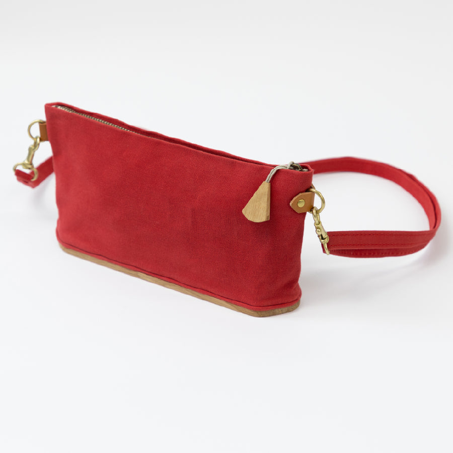 【数量限定・予約B:入荷11月下旬】ならの木底のお出かけ道具入れ あか