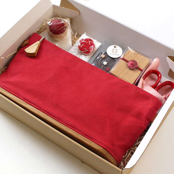 【Pre-order B: Estimated Arrival in Late-November】Portable Tool Case with Oak Base Sewing Set RED