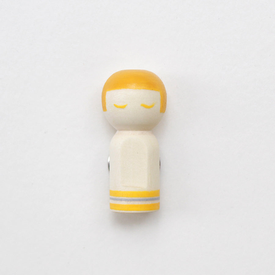 Kokeshi Needle Minder
