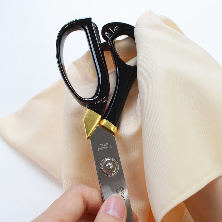 Sewing Shears with Lacquered Handles and Gold Leaf Tamenuri(45-442)