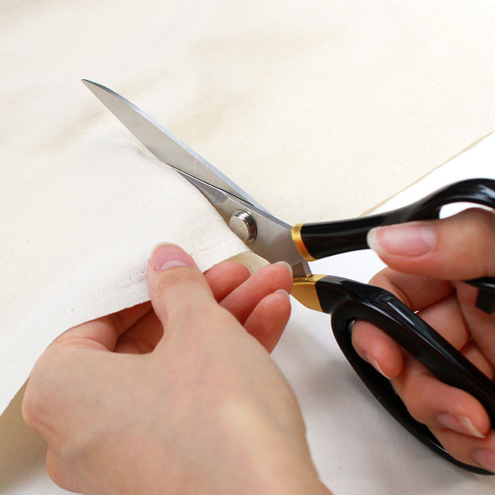 Sewing Shears with Lacquered Handles and Gold Leaf Tamenuri(45-442)