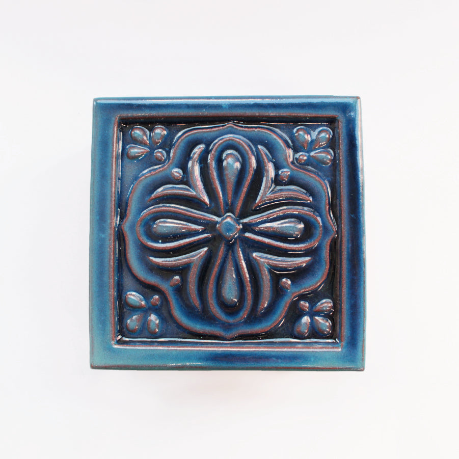 [Pre-order: Estimated Arrival in Mid-October] Awaji Tile Box – 紺藍 (45-477 Toolbox Only)