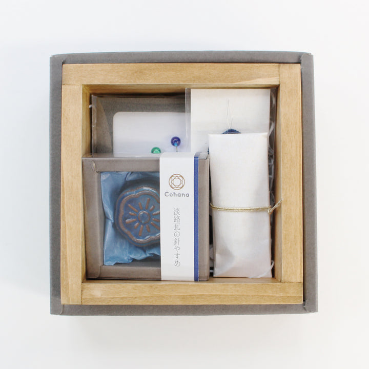 [Pre-order: Estimated Arrival in Mid-October] Awaji Tile Box &amp; Mini Sewing Set – 紺藍 (45-480)