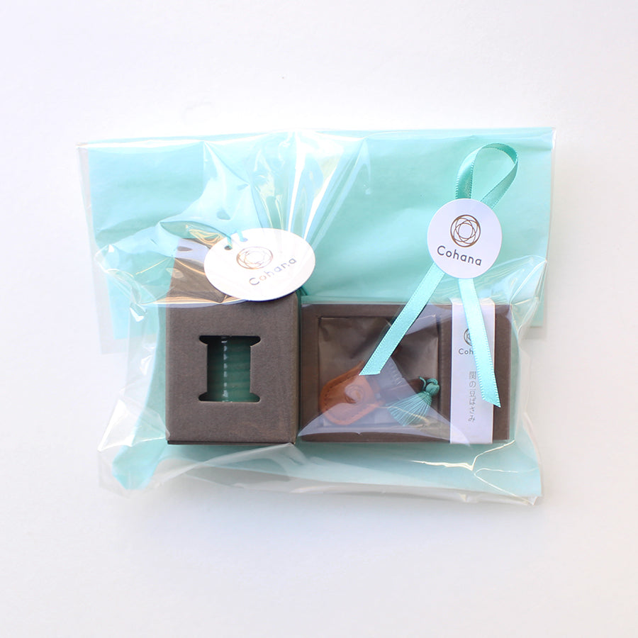 【Limited-time Mother 's Day Gift Item】Seki Mini Scissors & Hasami Magnetic Pin Holder SET