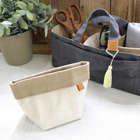 Waxed Canvas Accessory Pouch